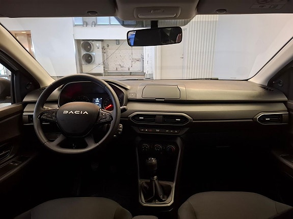 Dacia Sandero 5 of 7