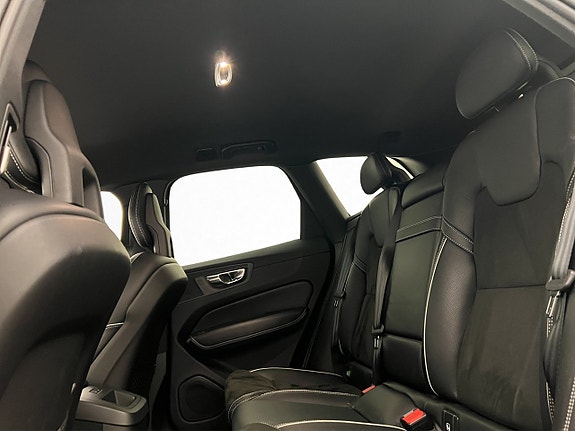 Volvo XC60 20 of 30