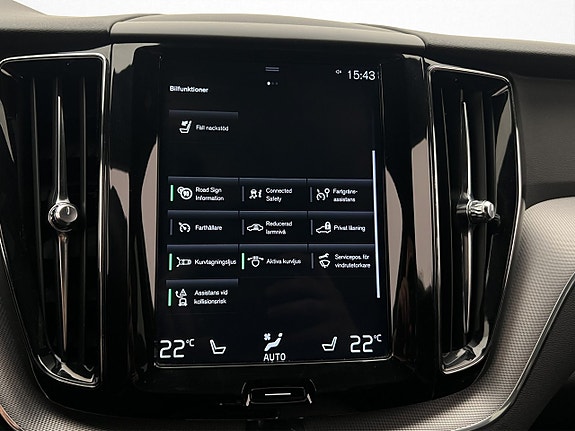 Volvo XC60 27 of 30