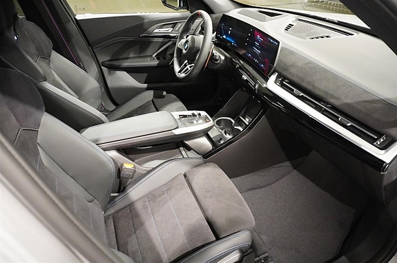 BMW X1 9 of 19