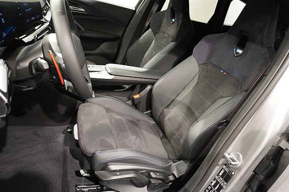 BMW X1 4 of 19