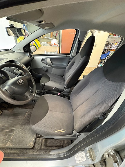 Toyota Aygo 7 of 8