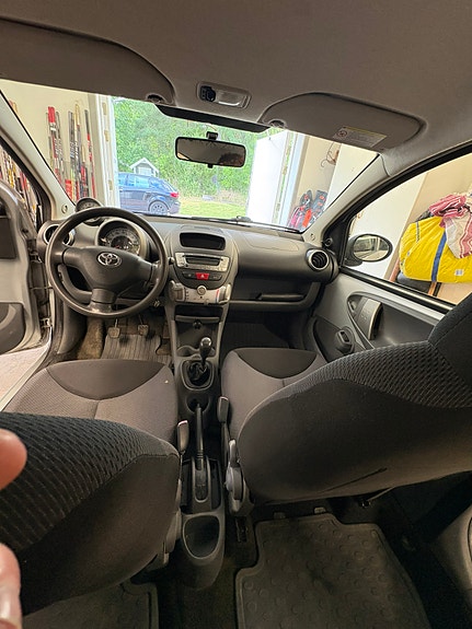 Toyota Aygo 6 of 8
