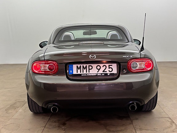 Mazda MX-5 5 of 21