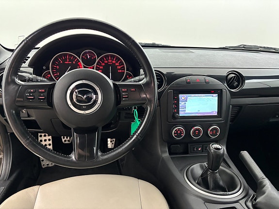 Mazda MX-5 16 of 21