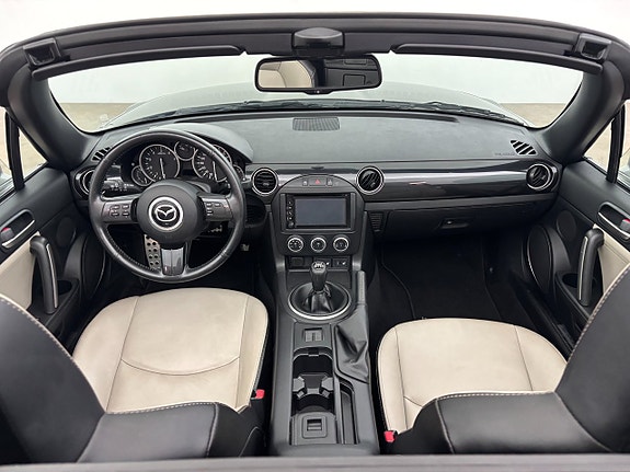 Mazda MX-5 18 of 21