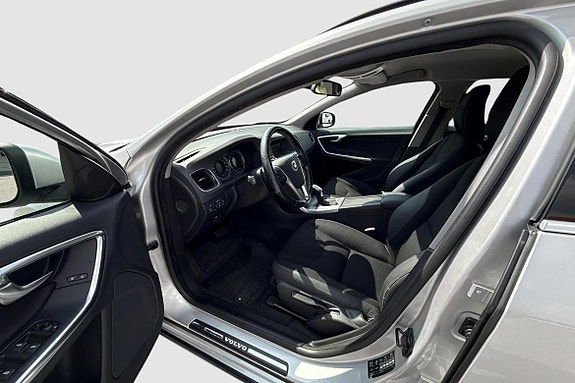 Volvo V60 6 of 20