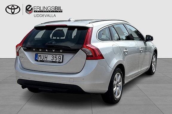 Volvo V60 4 of 20