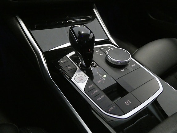 BMW 320d 18 of 27