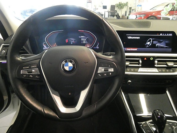 BMW 320d 15 of 27