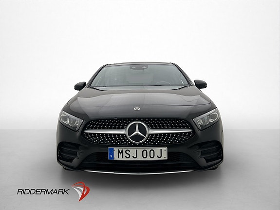 Mercedes-Benz A250 e 2 of 30