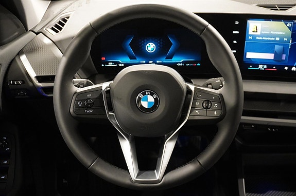 BMW 120 11 of 15