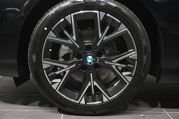 BMW 120 12 of 16