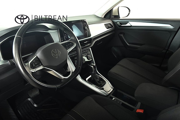 Volkswagen T-Roc 14 of 15