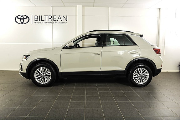 Volkswagen T-Roc 2 of 15