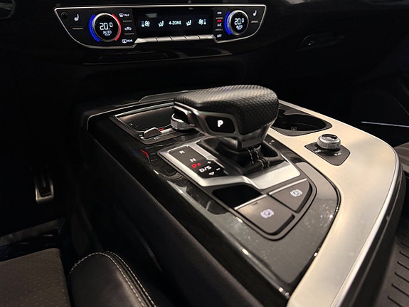 Audi Q7 18 of 27