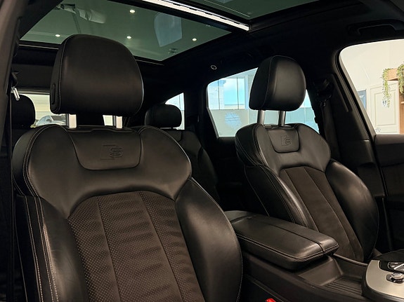 Audi Q7 17 of 27