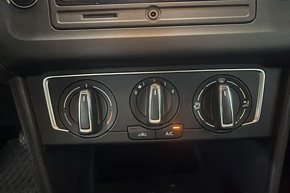 Volkswagen Polo 15 of 21