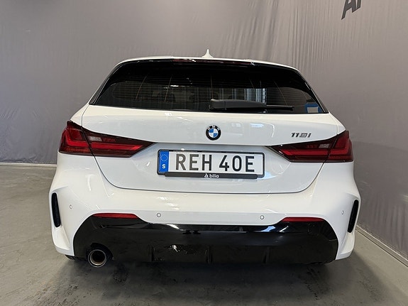 BMW 118i 7 of 25