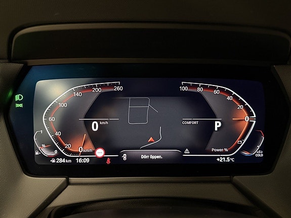 BMW 118i 18 of 25