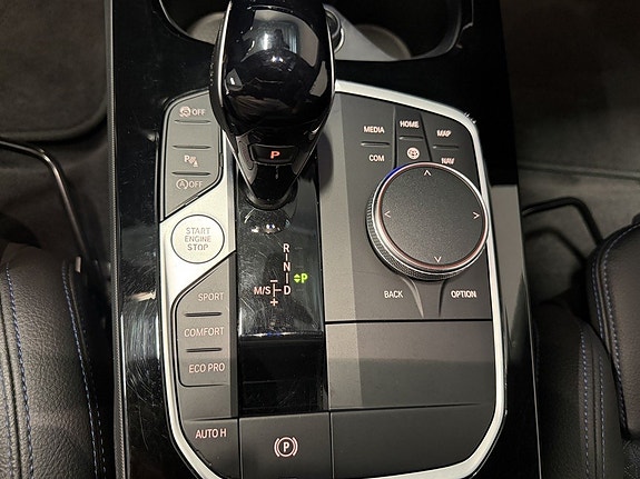 BMW 118i 20 of 25