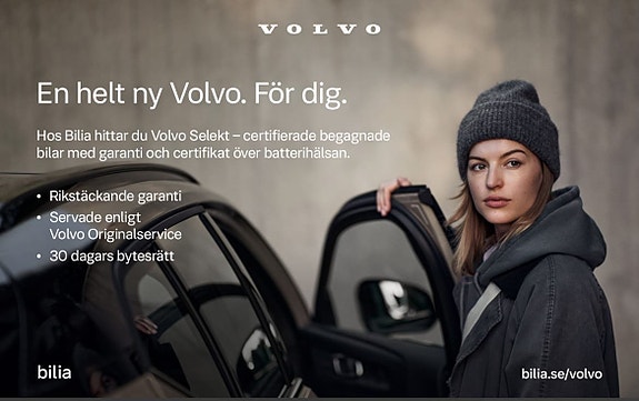 Volvo XC90 3 of 23