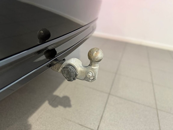 Volvo XC90 8 of 23