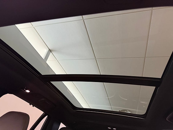 Volvo XC90 21 of 23