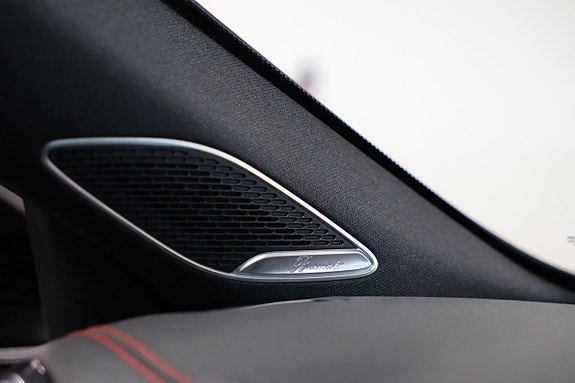Mercedes-Benz CLA220 20 of 27