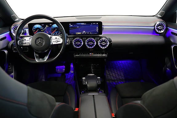 Mercedes-Benz CLA220 10 of 27