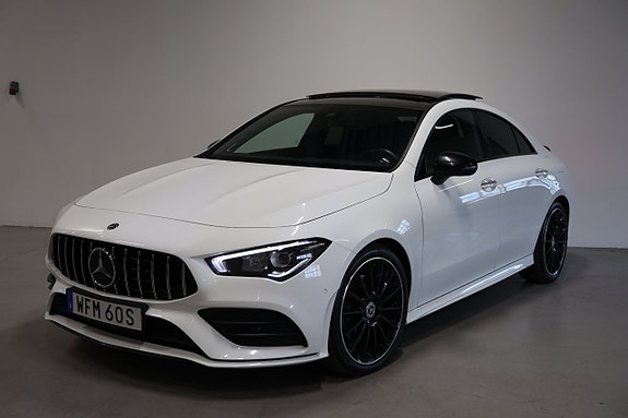 Mercedes-Benz CLA220 2 of 27
