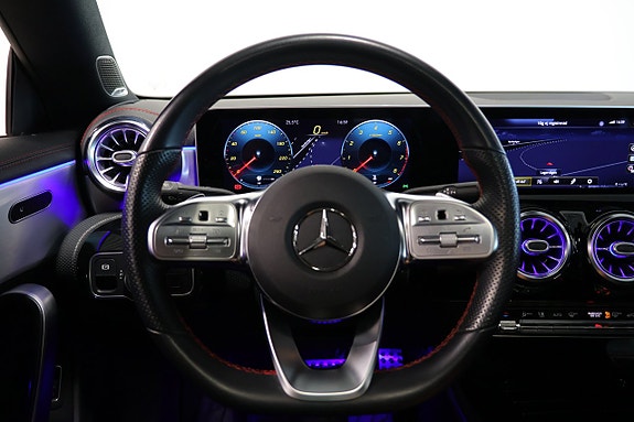 Mercedes-Benz CLA220 11 of 27