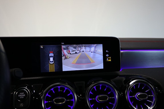 Mercedes-Benz CLA220 25 of 27
