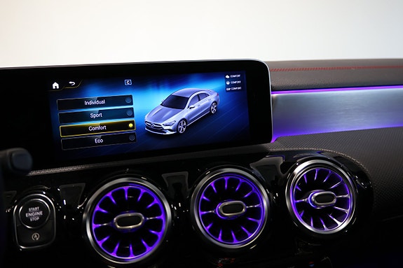 Mercedes-Benz CLA220 24 of 27