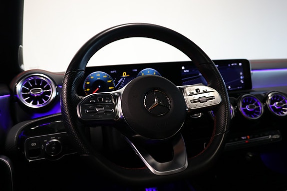 Mercedes-Benz CLA220 19 of 27