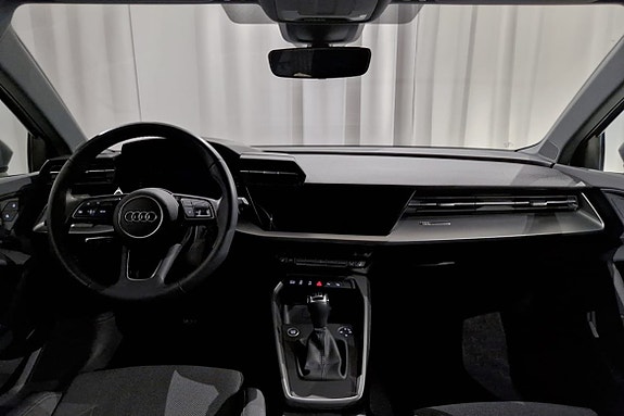 Audi A3 8 of 15