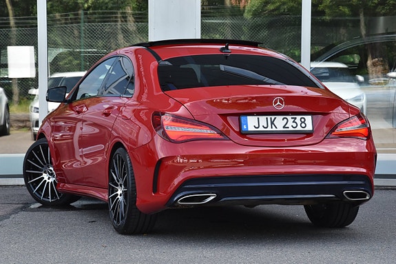 Mercedes-Benz CLA200 5 of 25