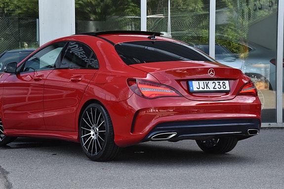 Mercedes-Benz CLA200 6 of 25