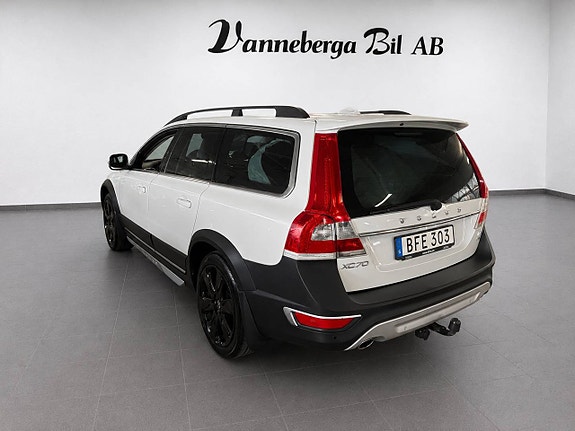 Volvo XC70 4 of 13