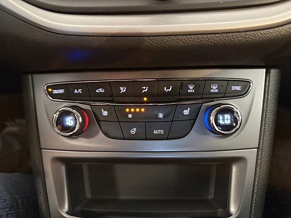 Opel Astra 17 of 23