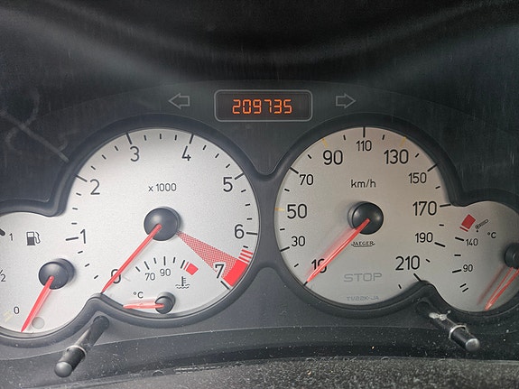 Peugeot 206 4 of 12