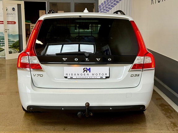 Volvo V70 5 of 21