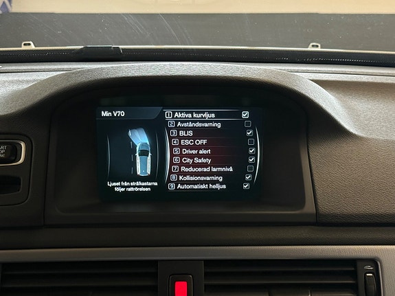Volvo V70 18 of 21