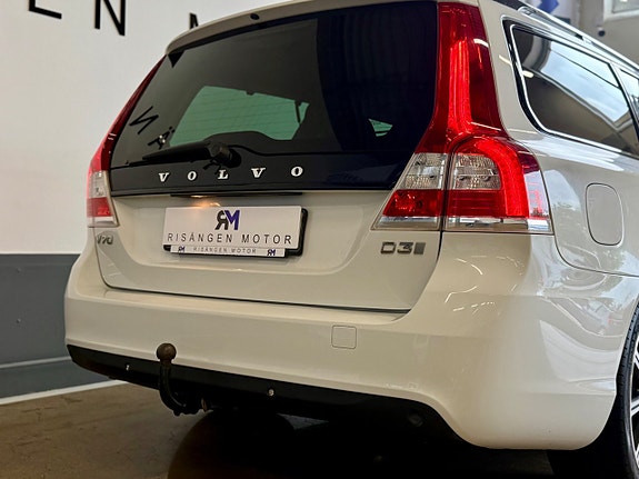 Volvo V70 8 of 21