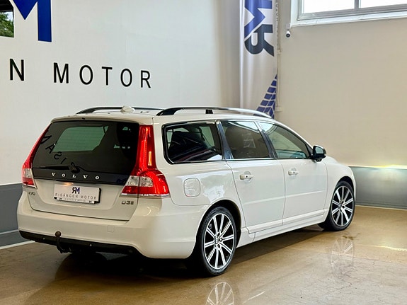 Volvo V70 6 of 21