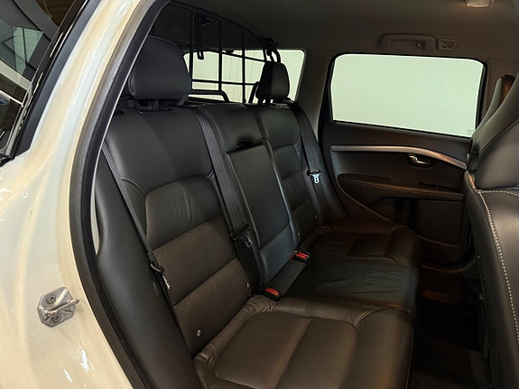 Volvo V70 15 of 21