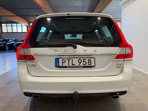 Volvo V70 10 of 20