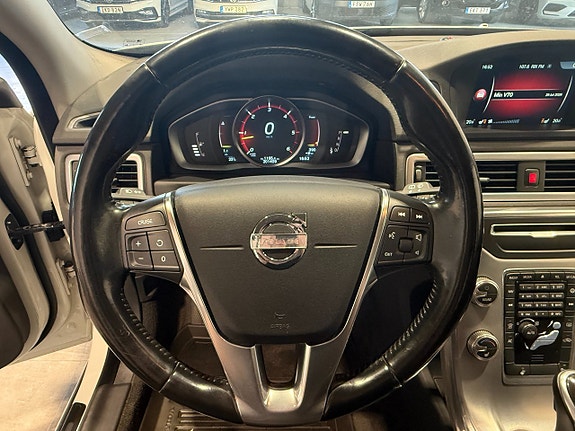 Volvo V70 18 of 22