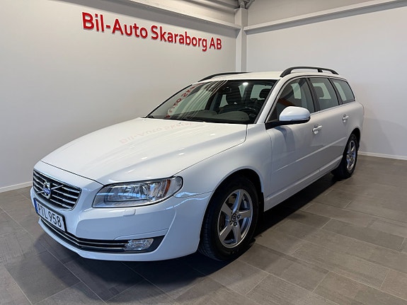 Volvo V70 2 of 20