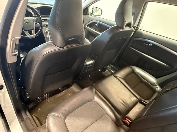 Volvo V70 15 of 22